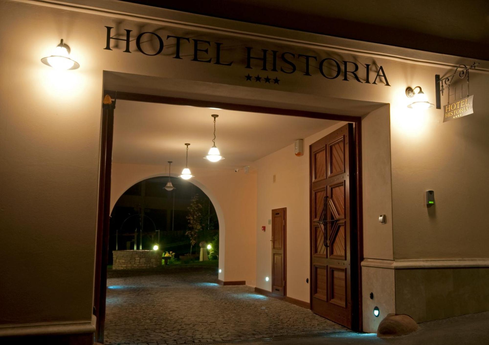 Hotel Historia&Historante Veszprém Buitenkant foto